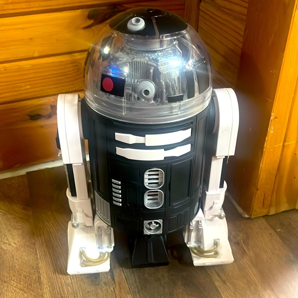 Star Wars Robot